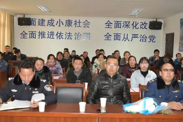 1547082257529367.jpg 640.webp (8).jpg